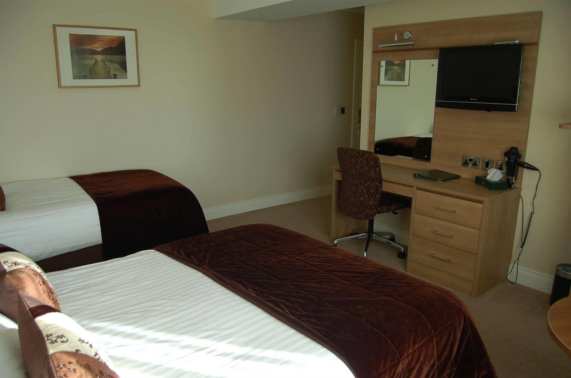 Ivanhoe Inn&Hotel Belfast Eksteriør bilde